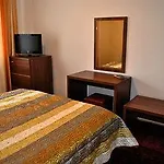 Global Hotel 3*