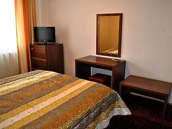 Global Hotel 3*